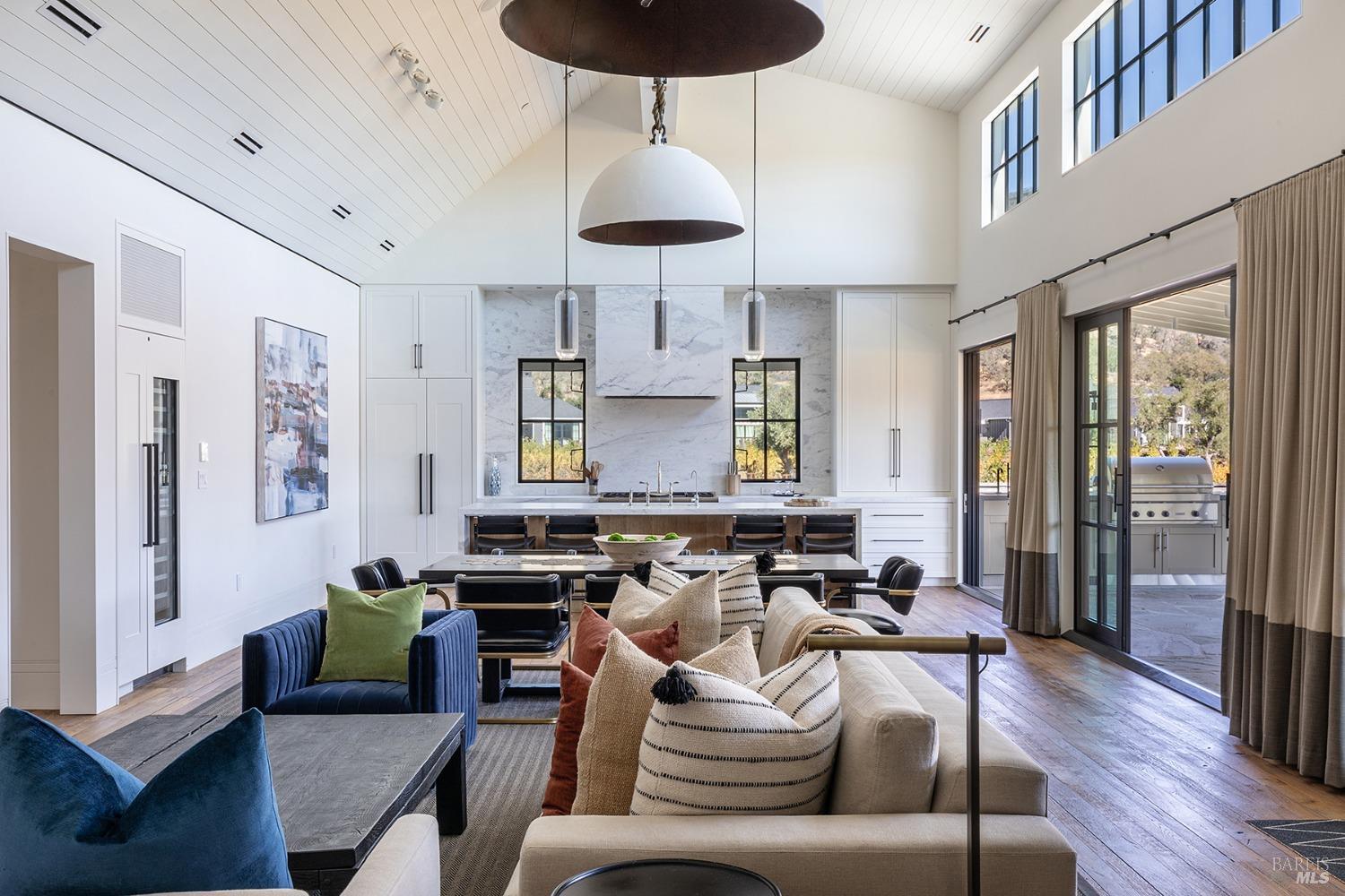 Detail Gallery Image 8 of 33 For 30 Lawley Ln, Calistoga,  CA 94515 - 3 Beds | 3/1 Baths