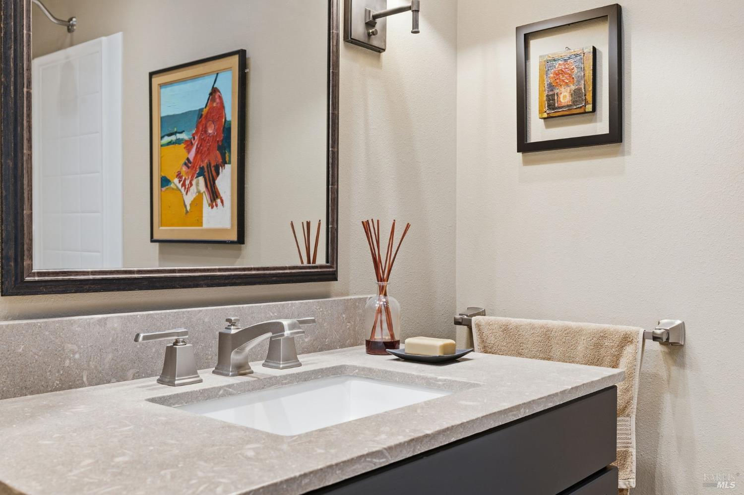 Detail Gallery Image 24 of 46 For 96 Aspen Meadows Cir, Santa Rosa,  CA 95409 - 3 Beds | 2 Baths