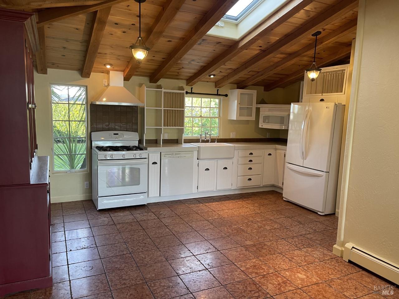 Detail Gallery Image 15 of 79 For 124 Montego Key, Novato,  CA 94949 - 4 Beds | 3 Baths