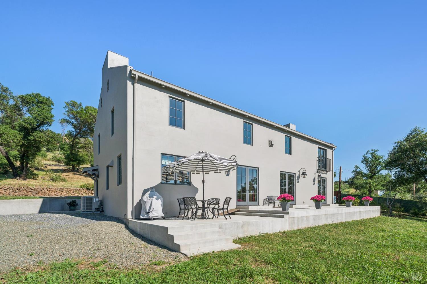 Detail Gallery Image 46 of 57 For 1044 Deer Park Rd, Deer Park,  CA 94576 - 3 Beds | 2/1 Baths