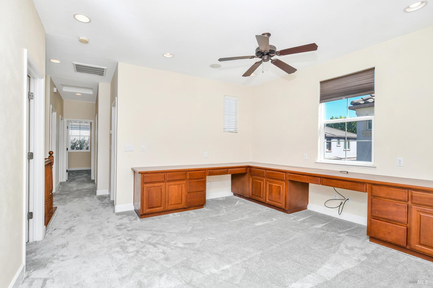 Detail Gallery Image 17 of 34 For 118 Refosco Ct, Vacaville,  CA 95687 - 4 Beds | 2/1 Baths