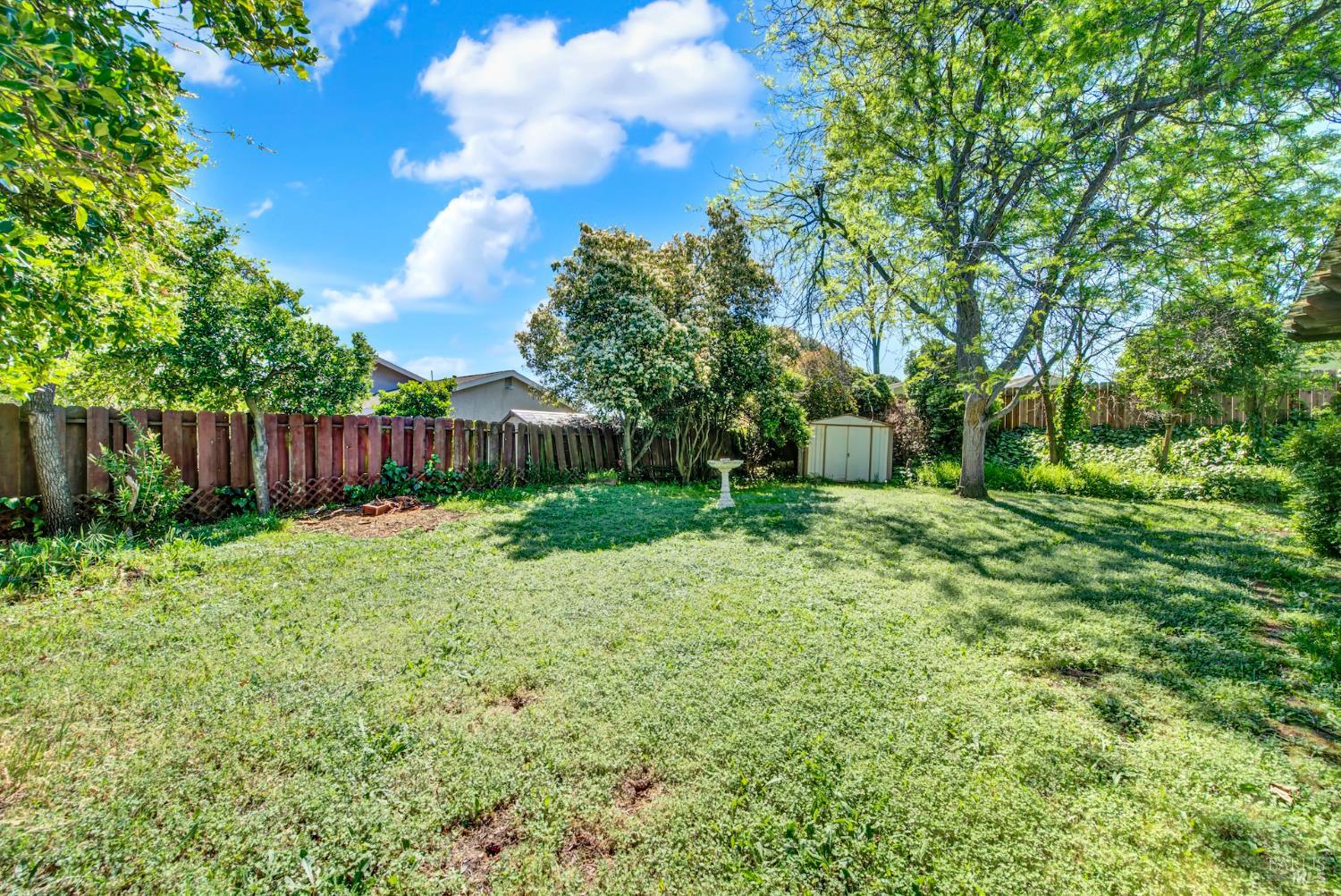 Detail Gallery Image 26 of 36 For 460 Turner Dr, Benicia,  CA 94510 - 3 Beds | 1/1 Baths