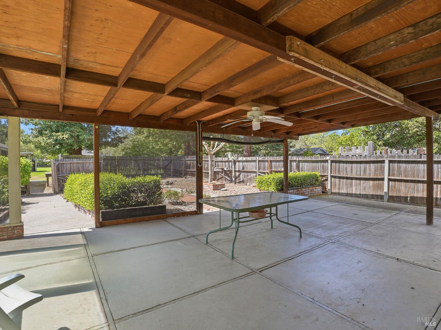Detail Gallery Image 34 of 57 For 645 Speers Rd, Santa Rosa,  CA 95409 - 3 Beds | 2/1 Baths