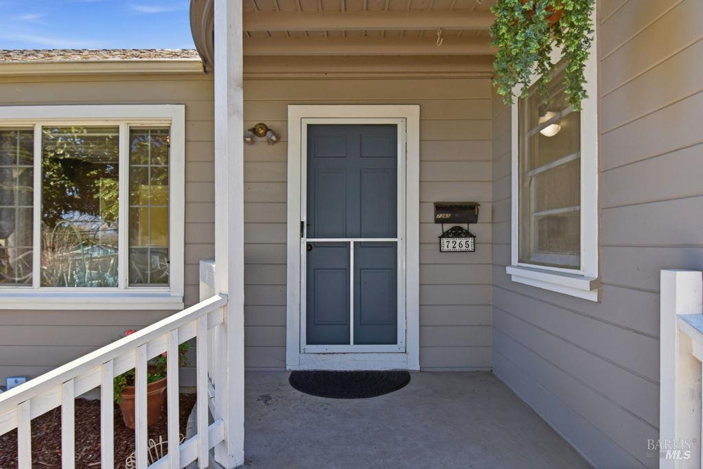 Detail Gallery Image 9 of 39 For 7265 Hayden Ave, Sebastopol,  CA 95472 - 2 Beds | 1 Baths