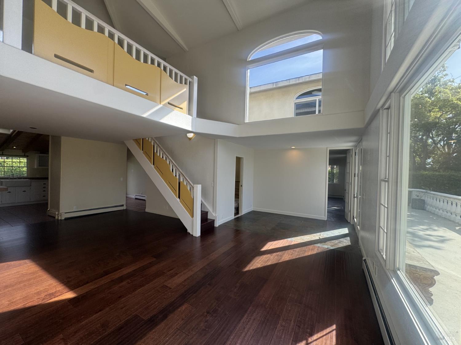 Detail Gallery Image 13 of 79 For 124 Montego Key, Novato,  CA 94949 - 4 Beds | 3 Baths