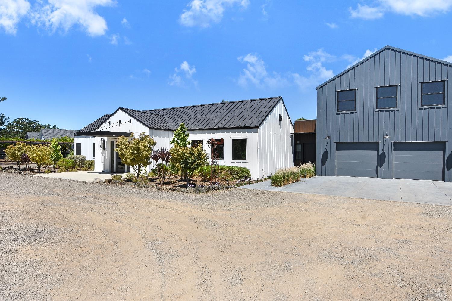 Detail Gallery Image 11 of 64 For 85 W Trinity Rd, Glen Ellen,  CA 95442 - 4 Beds | 5/2 Baths