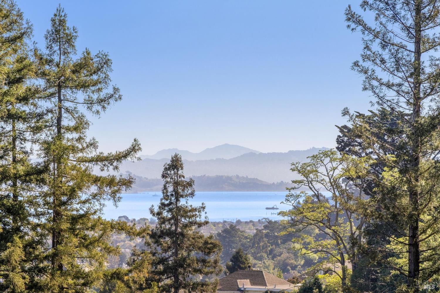 Detail Gallery Image 49 of 50 For 141 Edison Ave, Corte Madera,  CA 94925 - 2 Beds | 1/1 Baths