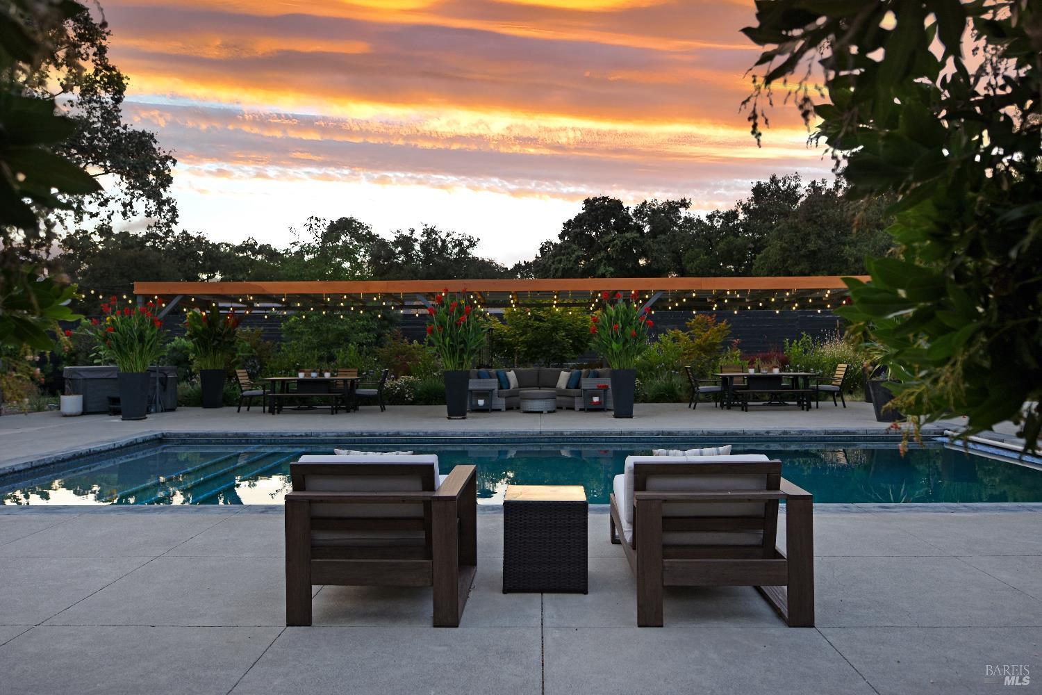 Detail Gallery Image 54 of 64 For 85 W Trinity Rd, Glen Ellen,  CA 95442 - 4 Beds | 5/2 Baths