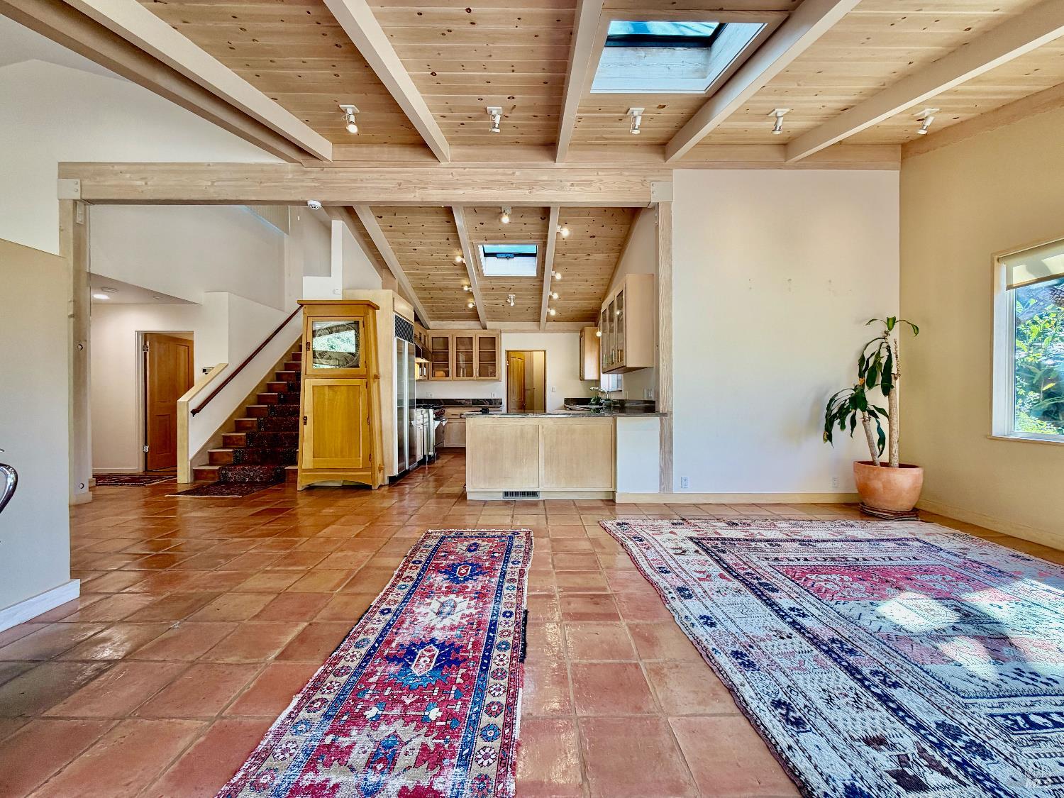 Detail Gallery Image 5 of 50 For 321 Dutch Henry Canyon Rd, Calistoga,  CA 94515 - 3 Beds | 3 Baths