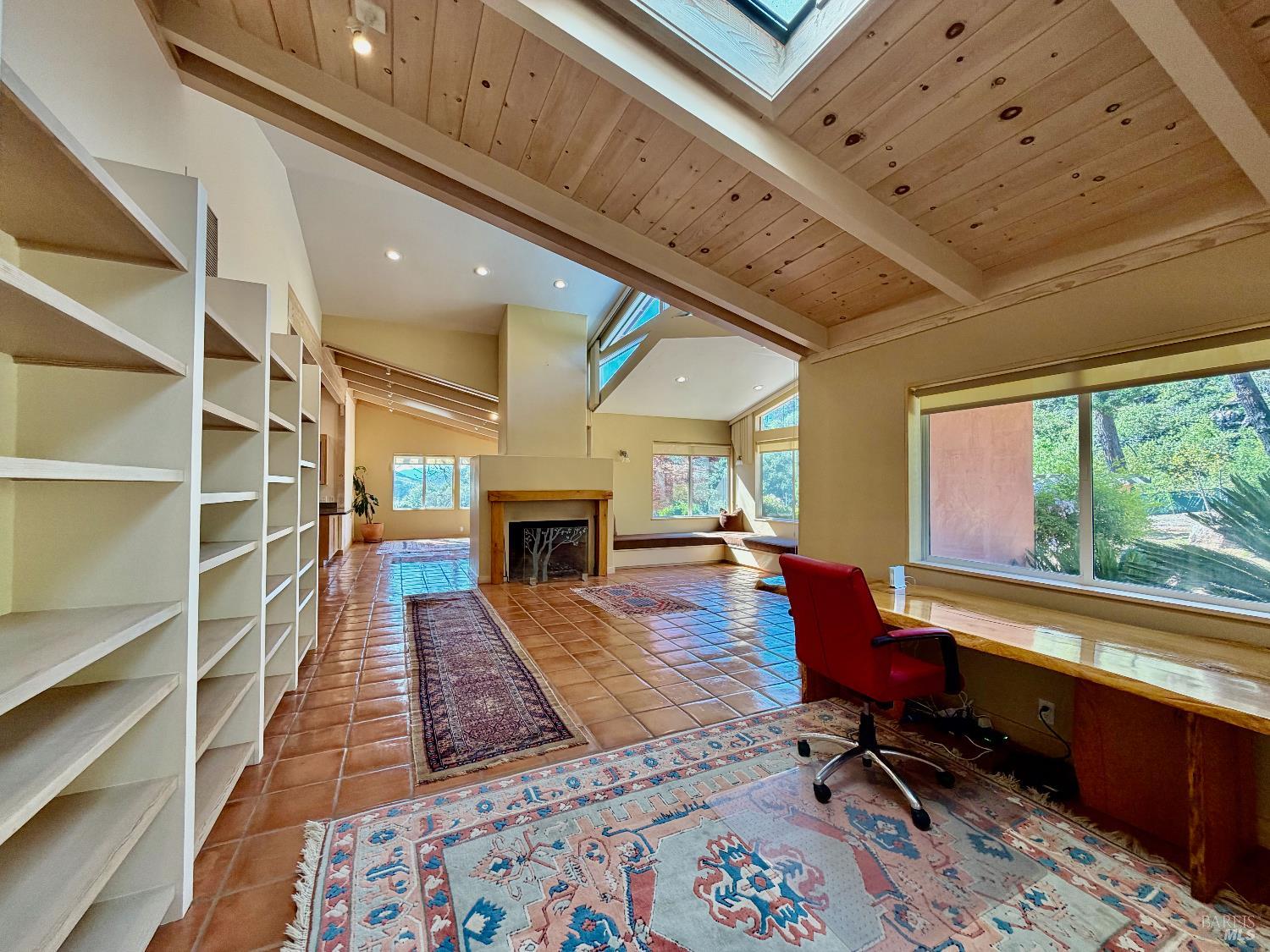 Detail Gallery Image 9 of 50 For 321 Dutch Henry Canyon Rd, Calistoga,  CA 94515 - 3 Beds | 3 Baths