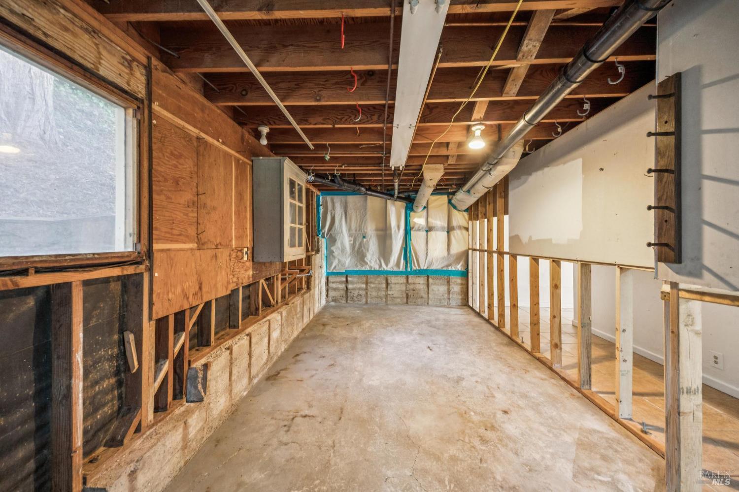 Detail Gallery Image 30 of 50 For 141 Edison Ave, Corte Madera,  CA 94925 - 2 Beds | 1/1 Baths