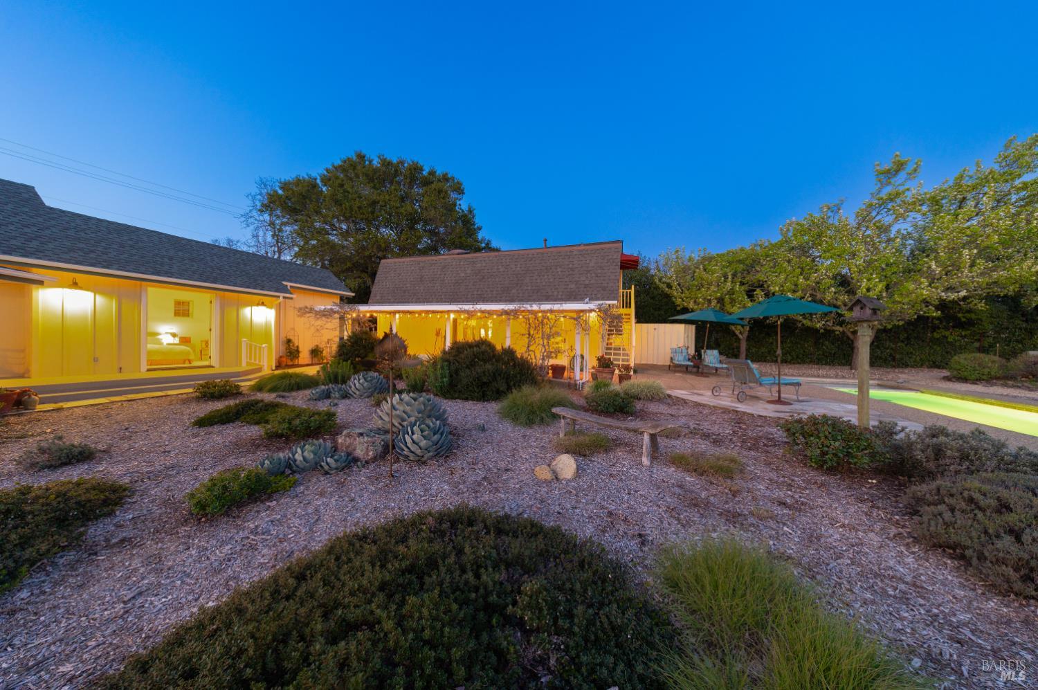 Detail Gallery Image 47 of 47 For 1245 Castle Rd, Sonoma,  CA 95476 - 2 Beds | 4/1 Baths