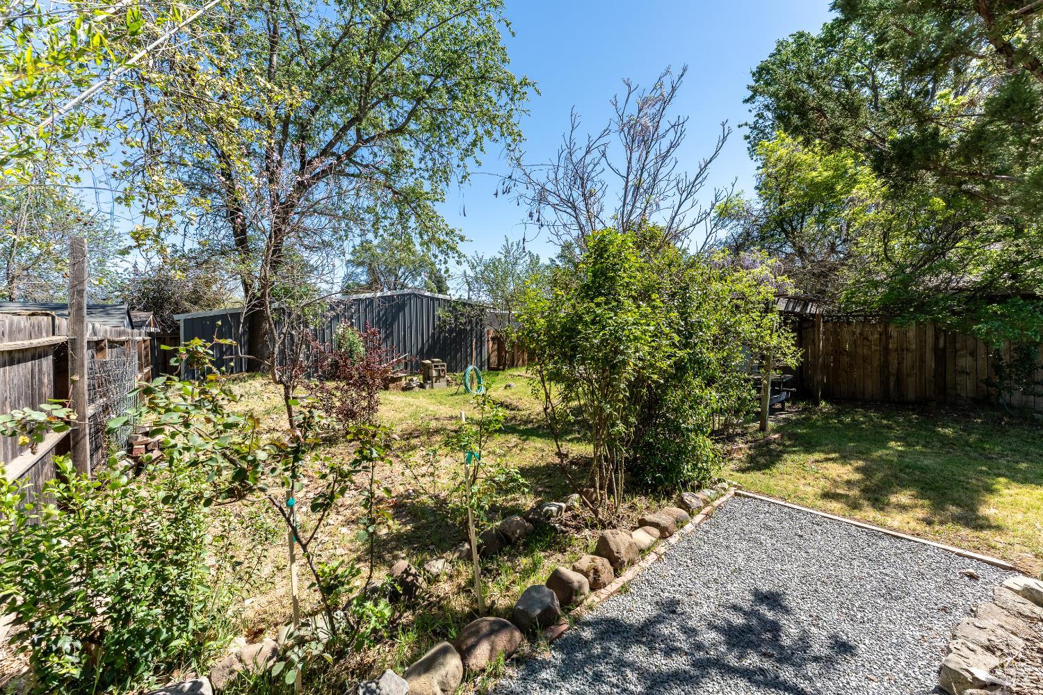 Detail Gallery Image 33 of 38 For 955 N Pine St, Ukiah,  CA 95482 - 3 Beds | 2 Baths