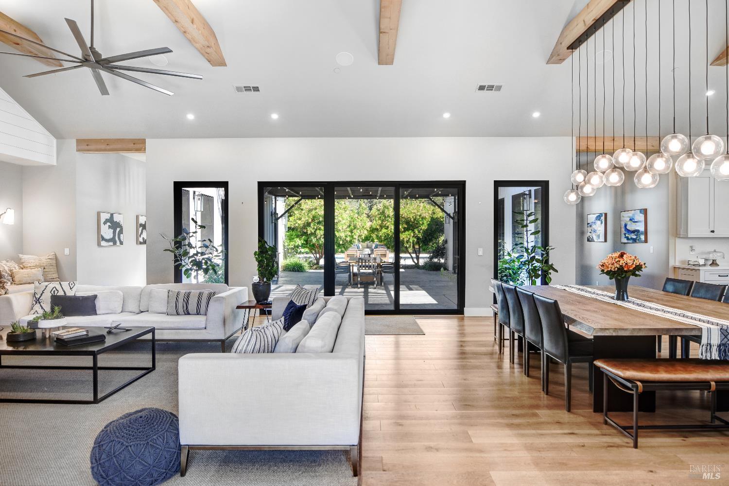 Detail Gallery Image 15 of 64 For 85 W Trinity Rd, Glen Ellen,  CA 95442 - 4 Beds | 5/2 Baths