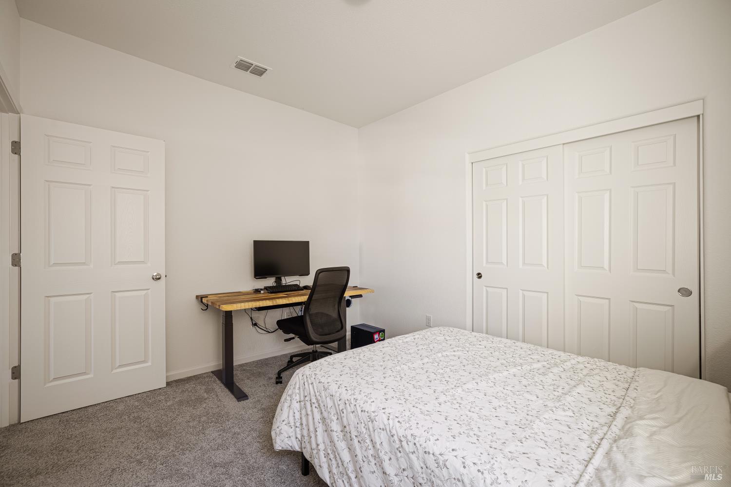 Detail Gallery Image 40 of 48 For 938 Fruit Stand Cir, Vacaville,  CA 95688 - 4 Beds | 4 Baths