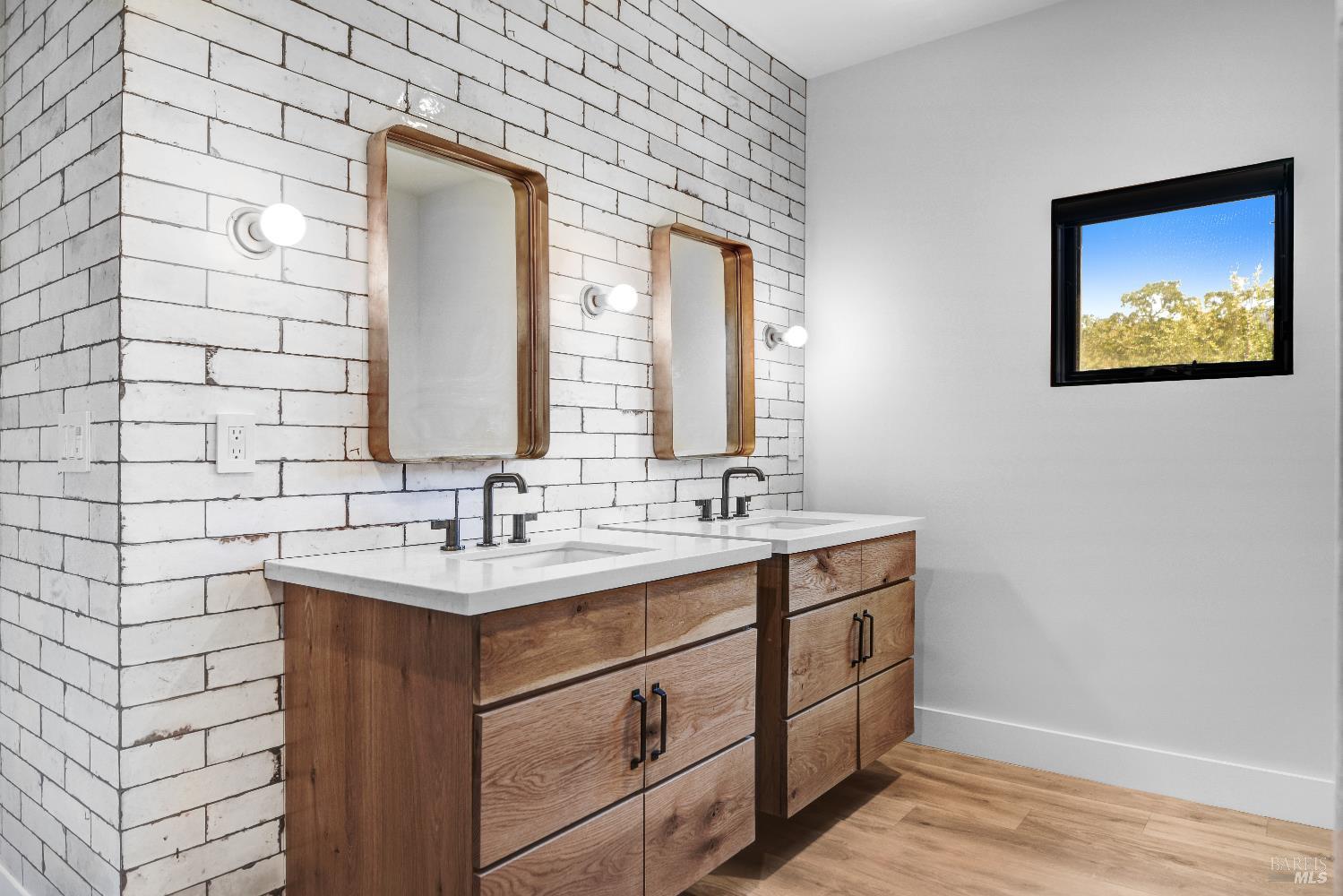 Detail Gallery Image 37 of 64 For 85 W Trinity Rd, Glen Ellen,  CA 95442 - 4 Beds | 5/2 Baths