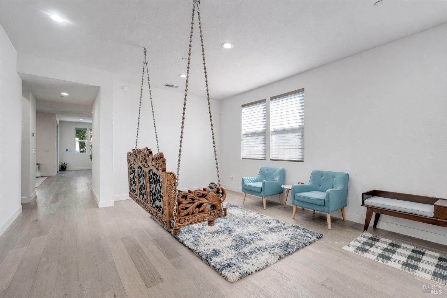 Detail Gallery Image 24 of 64 For 2521 Barley Ln, Santa Rosa,  CA 95403 - 5 Beds | 4 Baths