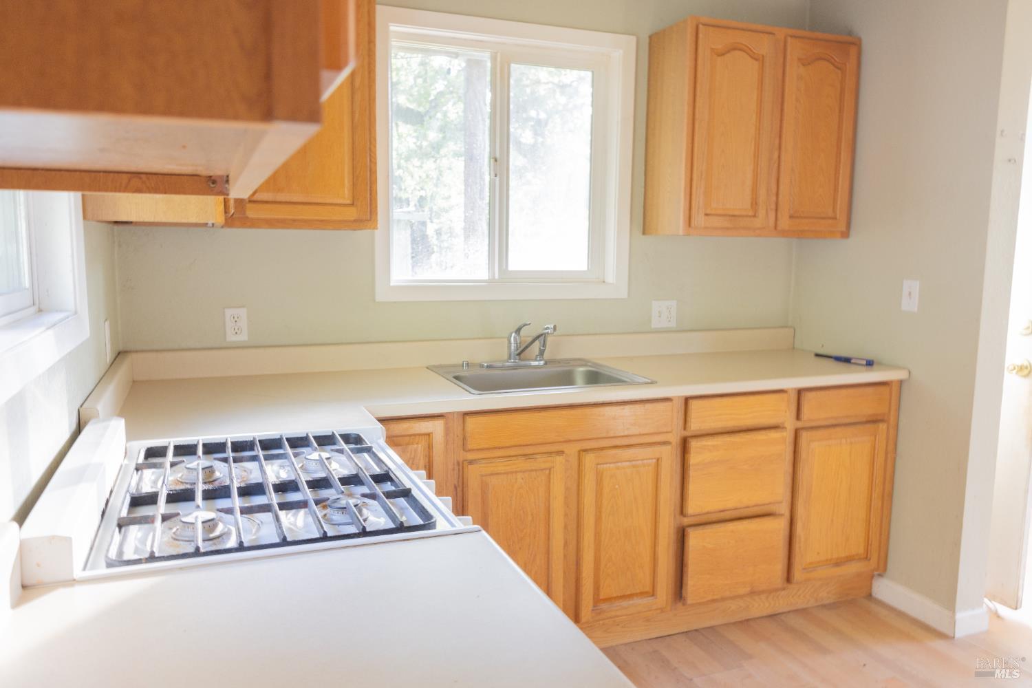 Detail Gallery Image 12 of 43 For 8000 Simmerly Ranch Rd, Laytonville,  CA 95454 - 1 Beds | 1 Baths