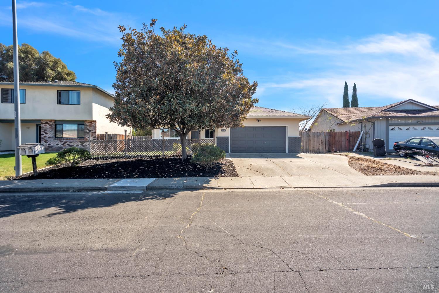 Detail Gallery Image 2 of 45 For 793 Marigold Dr, Fairfield,  CA 94533 - 4 Beds | 2 Baths