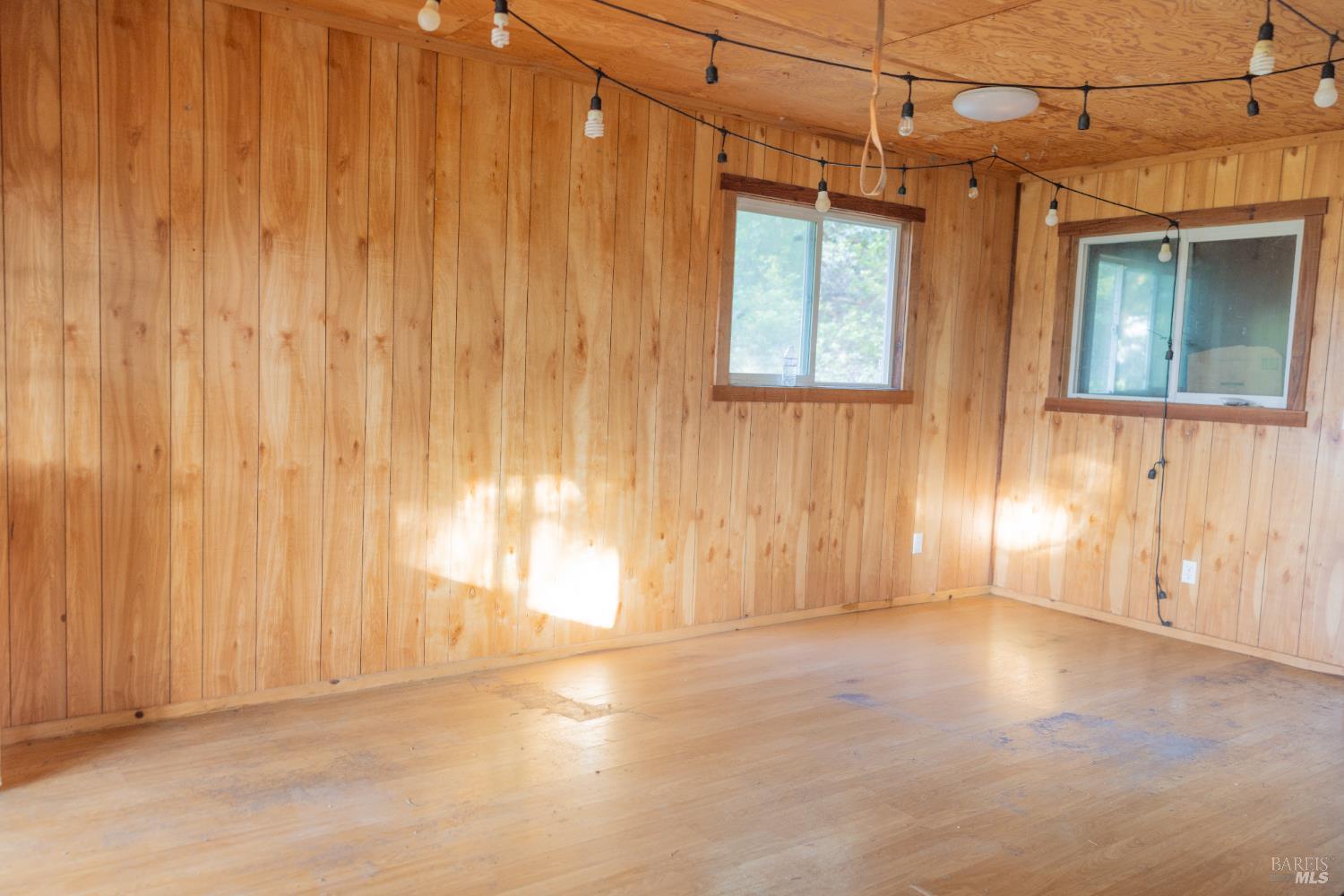 Detail Gallery Image 25 of 43 For 8000 Simmerly Ranch Rd, Laytonville,  CA 95454 - 1 Beds | 1 Baths