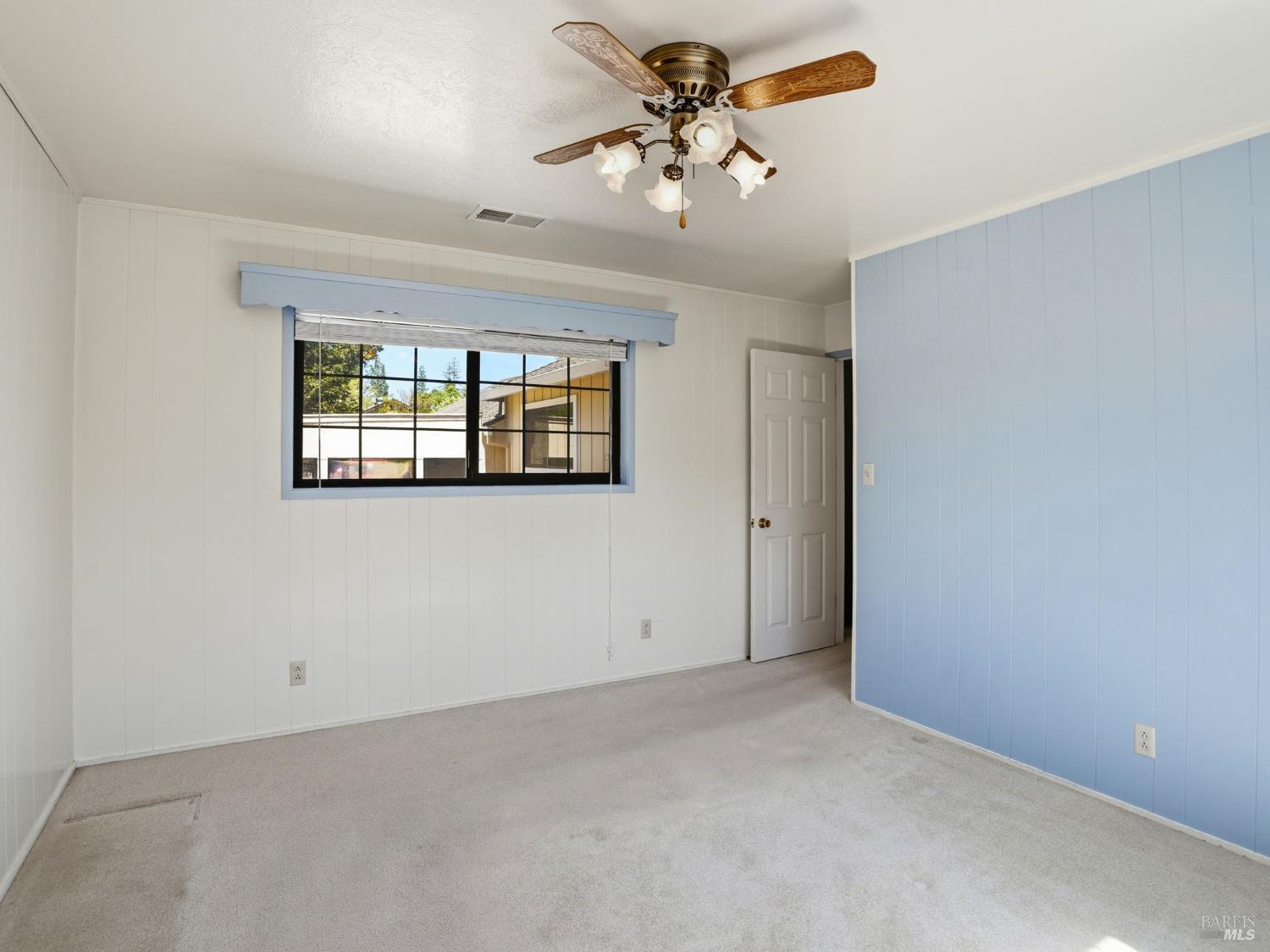 Detail Gallery Image 24 of 57 For 645 Speers Rd, Santa Rosa,  CA 95409 - 3 Beds | 2/1 Baths