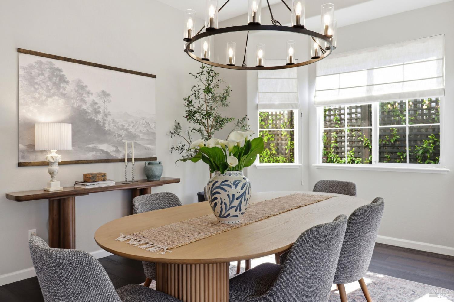 Detail Gallery Image 21 of 54 For 1043 Allen St, Petaluma,  CA 94954 - 4 Beds | 2 Baths