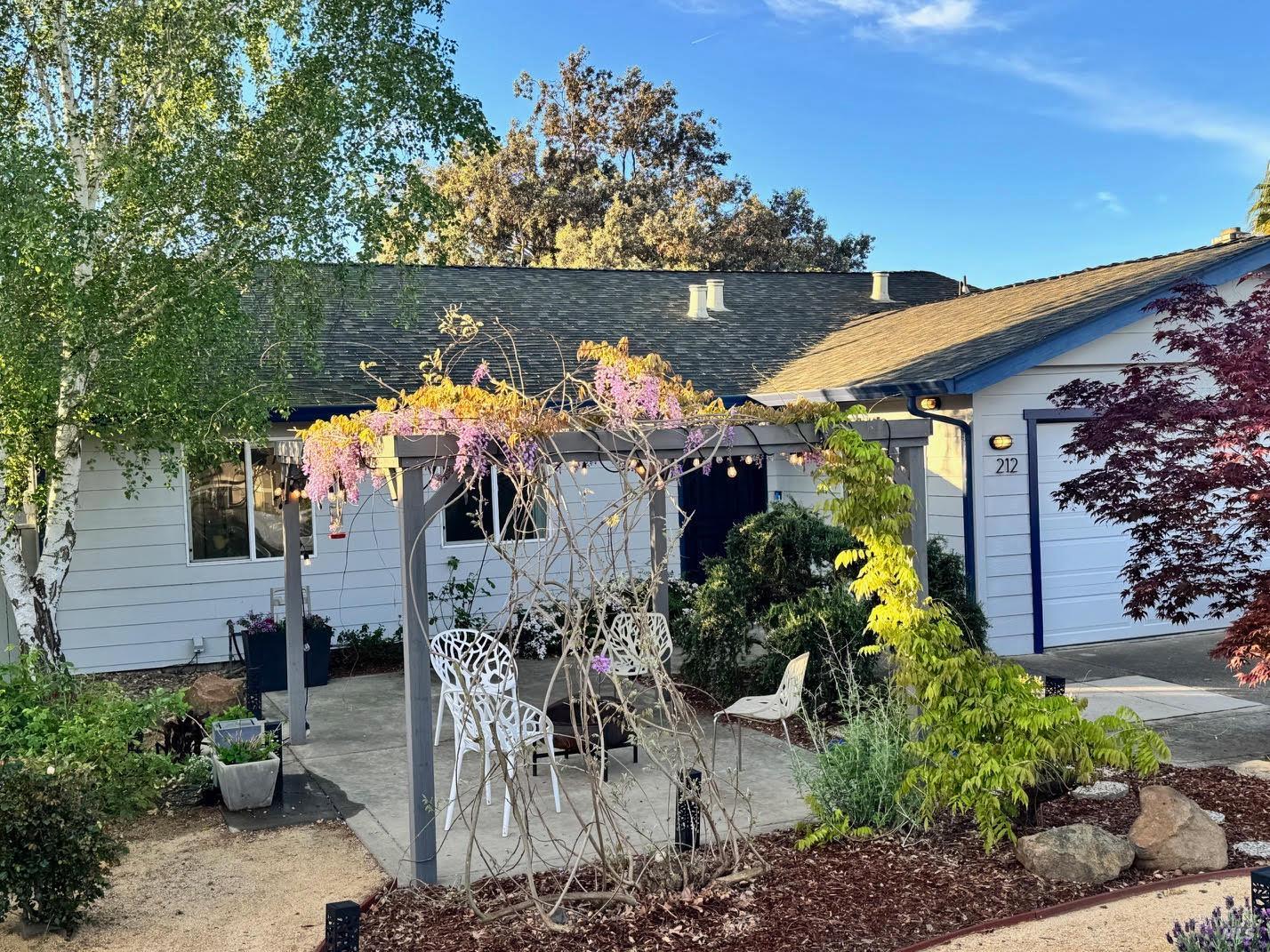 Detail Gallery Image 52 of 87 For 212 Eaton Ct, Benicia,  CA 94510 - 3 Beds | 2 Baths