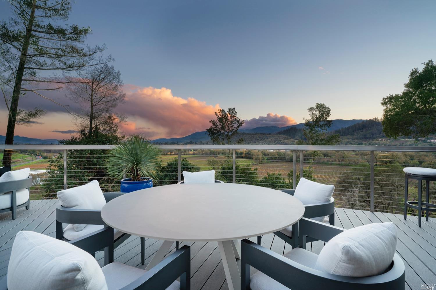 Detail Gallery Image 38 of 40 For 9 Bournemouth Rd, Saint Helena,  CA 94574 - 4 Beds | 5/2 Baths