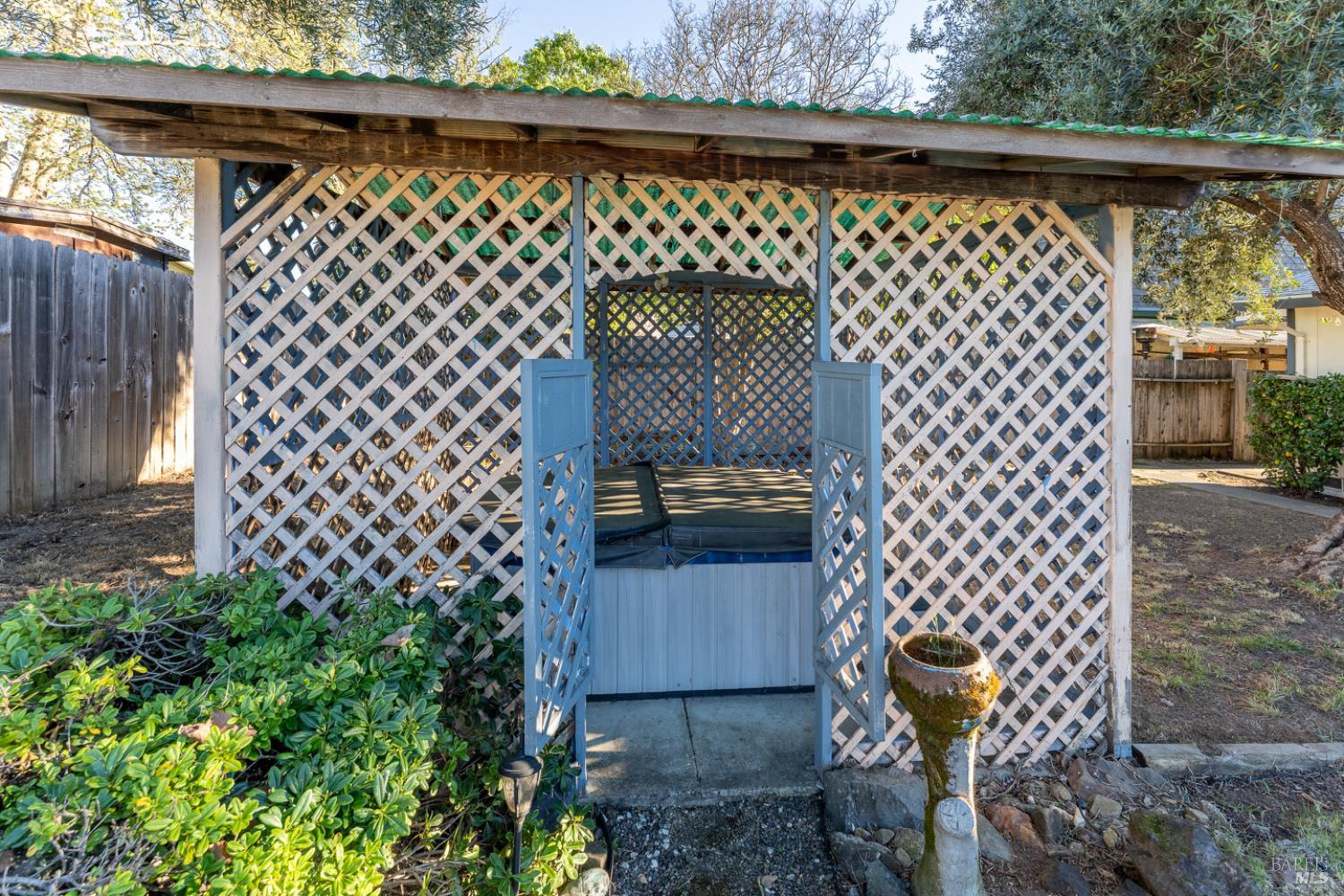 Detail Gallery Image 22 of 29 For 1339 Laurel Ave, Ukiah,  CA 95482 - 3 Beds | 2 Baths