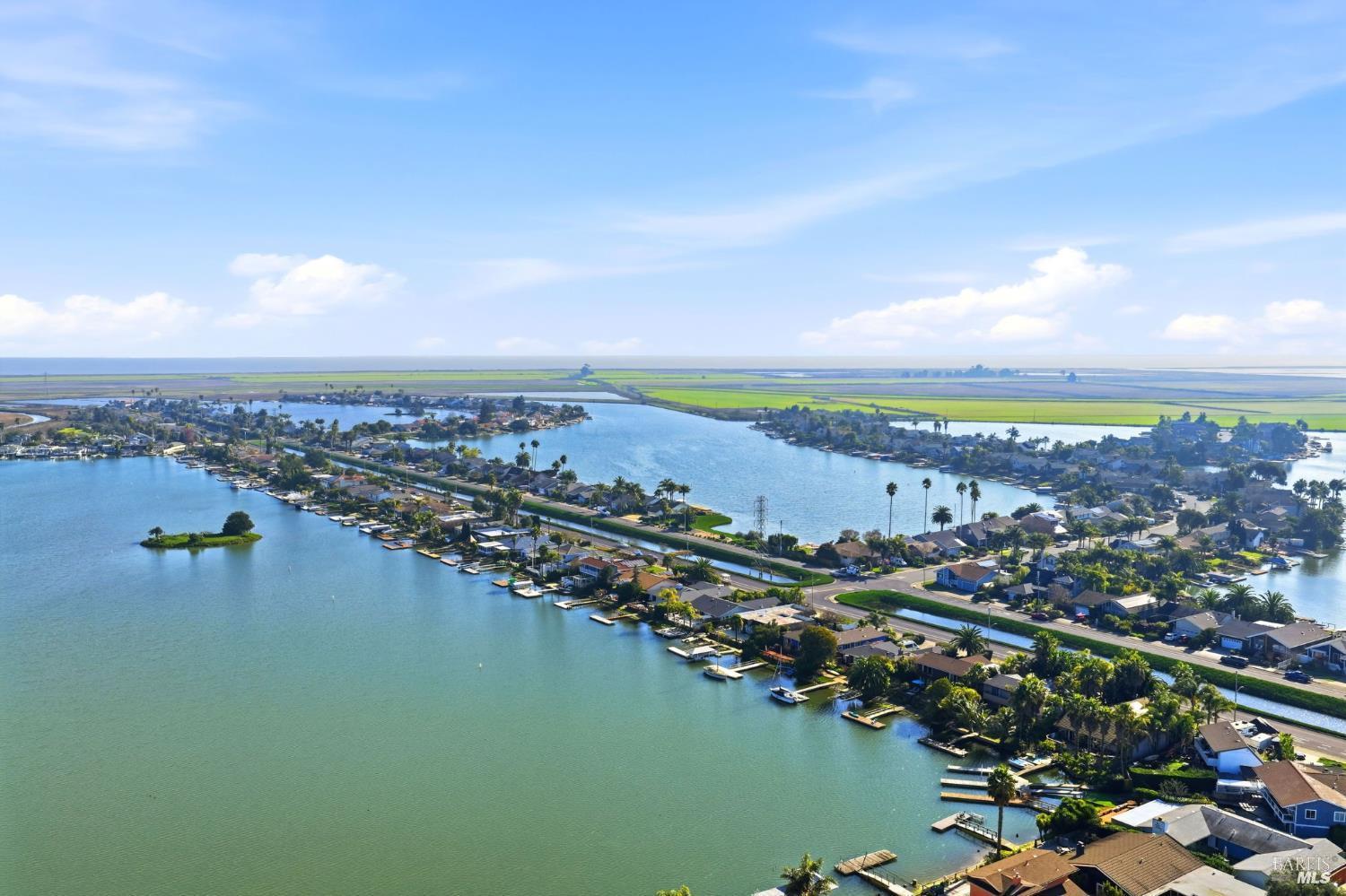 Detail Gallery Image 71 of 79 For 124 Montego Key, Novato,  CA 94949 - 4 Beds | 3 Baths