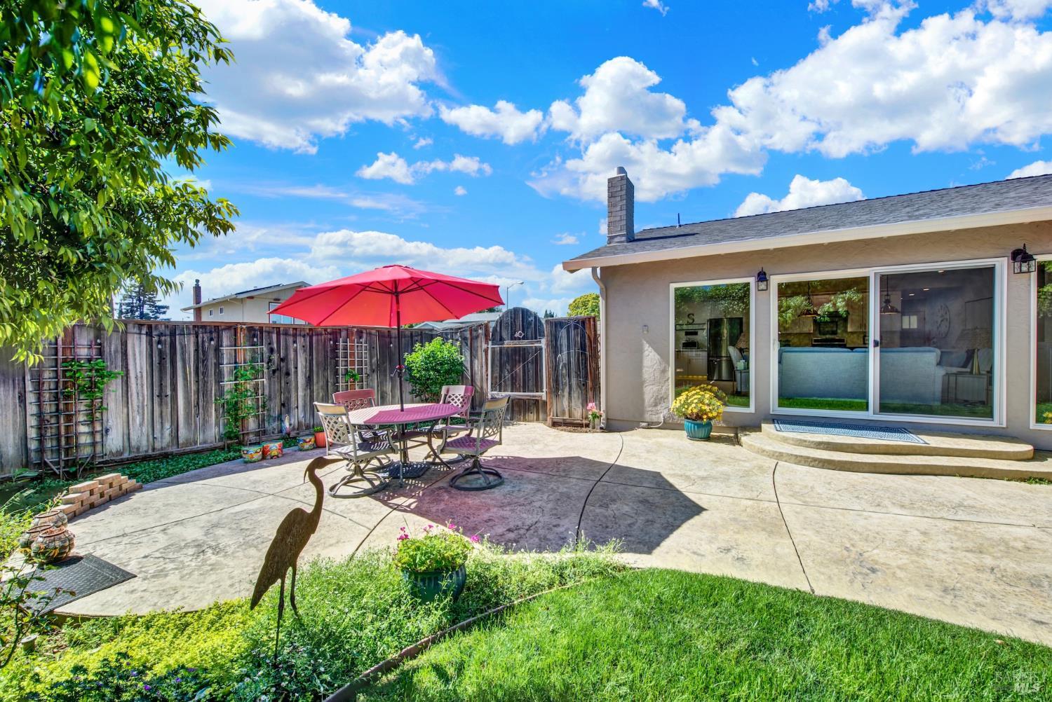 Detail Gallery Image 77 of 91 For 3225 W Pelham Ct, Fairfield,  CA 94534 - 3 Beds | 2 Baths