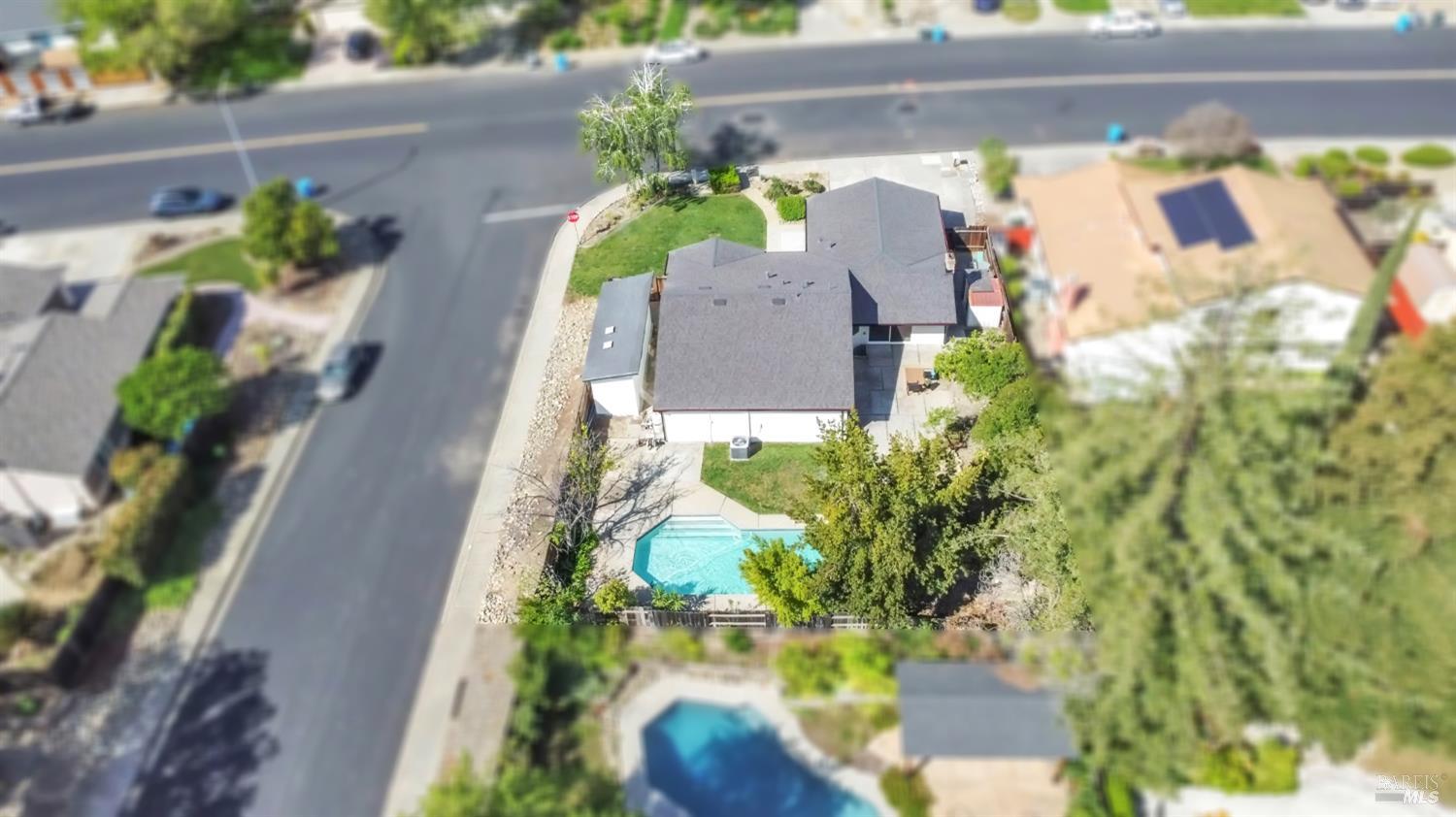 Detail Gallery Image 34 of 39 For 317 N Alamo Dr, Vacaville,  CA 95688 - 3 Beds | 2 Baths