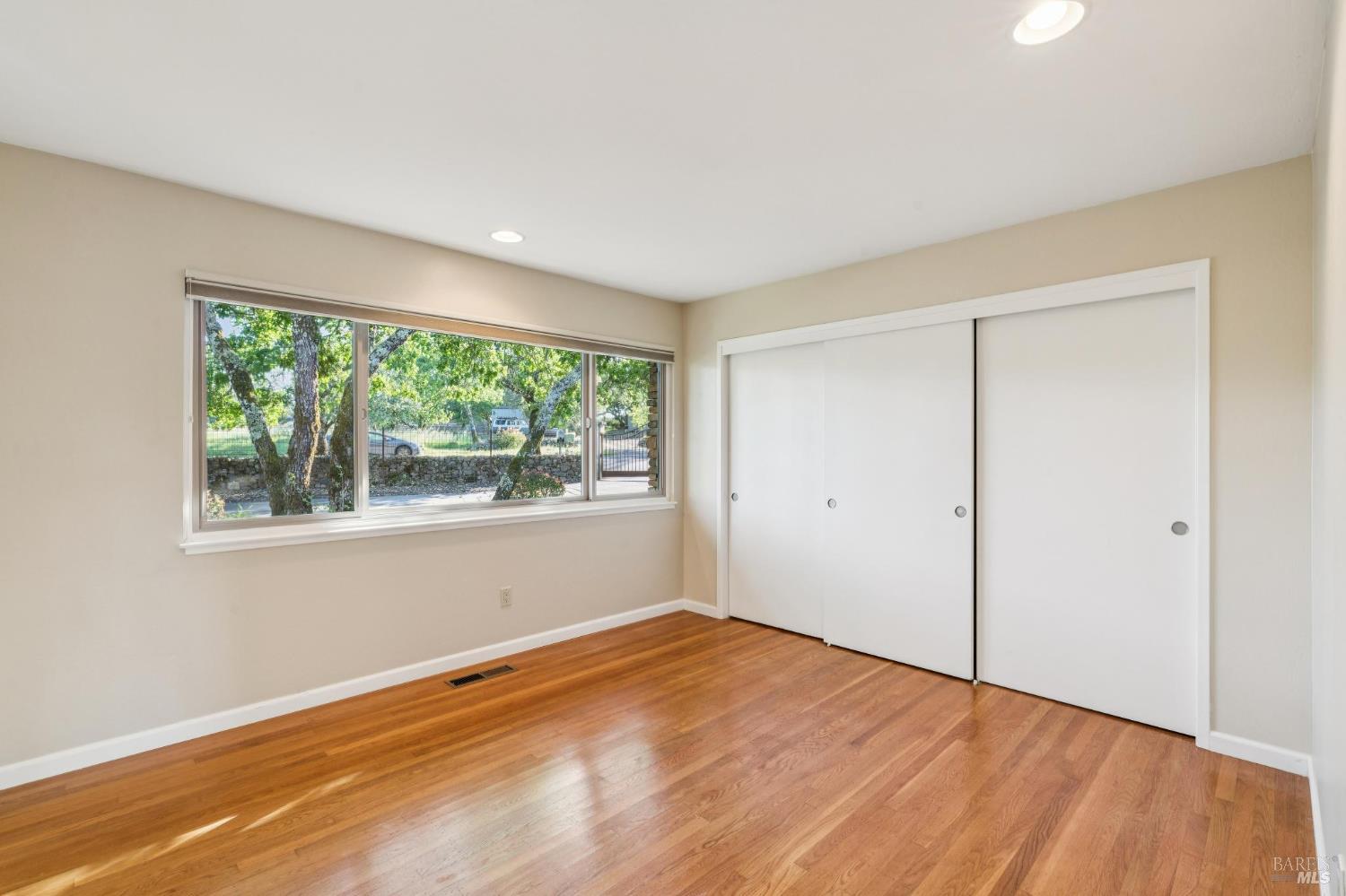 Detail Gallery Image 21 of 45 For 2575 Bennett Ridge Rd, Santa Rosa,  CA 95404 - 4 Beds | 2/1 Baths