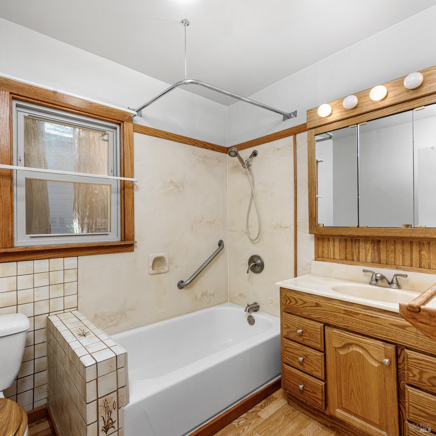 Detail Gallery Image 15 of 41 For 14529 Redwood Ln, Guerneville,  CA 95446 - 2 Beds | 1 Baths