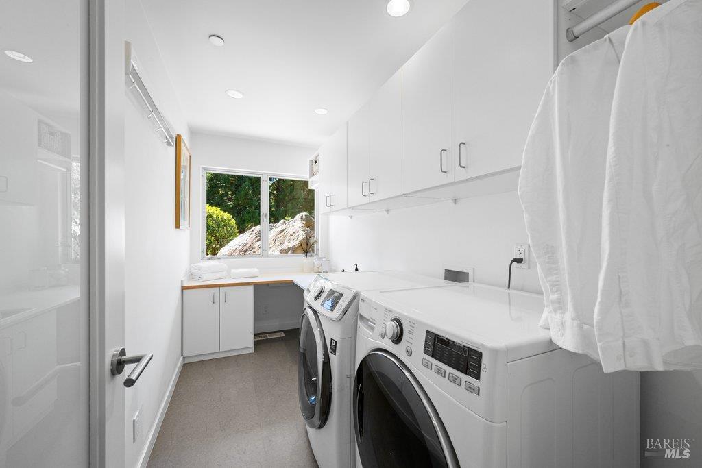 Detail Gallery Image 52 of 89 For 103 Reed Ranch Rd, Tiburon,  CA 94920 - 5 Beds | 4 Baths