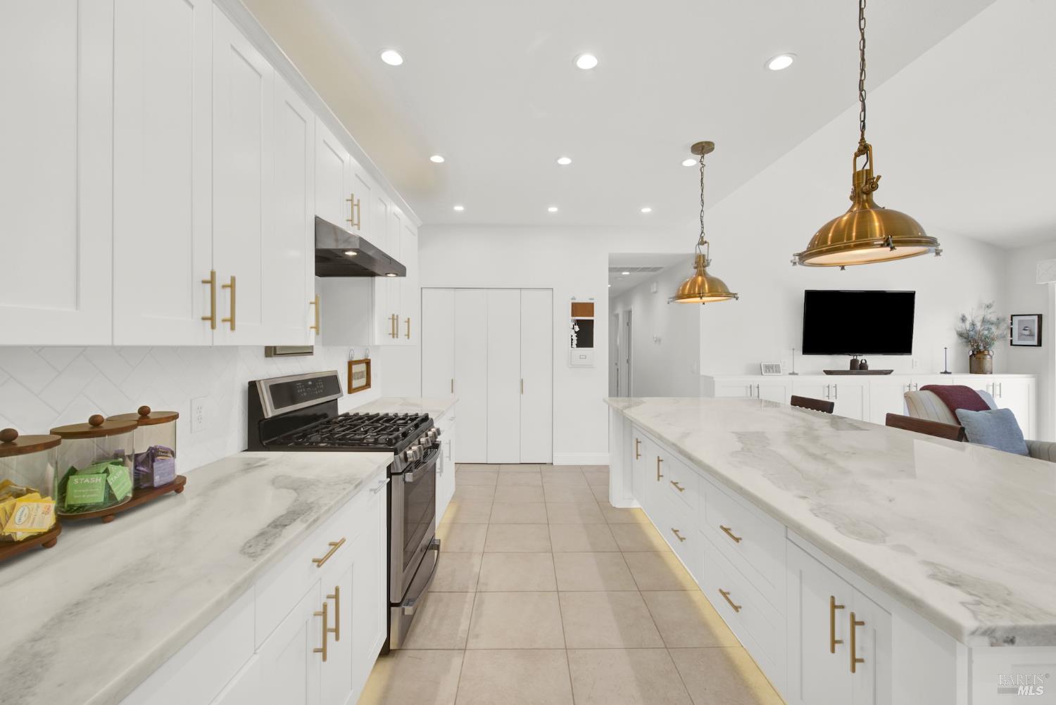 Detail Gallery Image 39 of 91 For 3225 W Pelham Ct, Fairfield,  CA 94534 - 3 Beds | 2 Baths