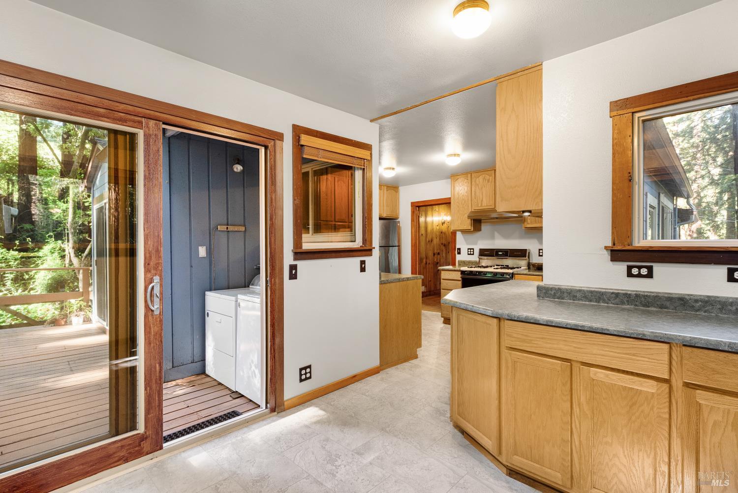 Detail Gallery Image 19 of 41 For 14529 Redwood Ln, Guerneville,  CA 95446 - 2 Beds | 1 Baths