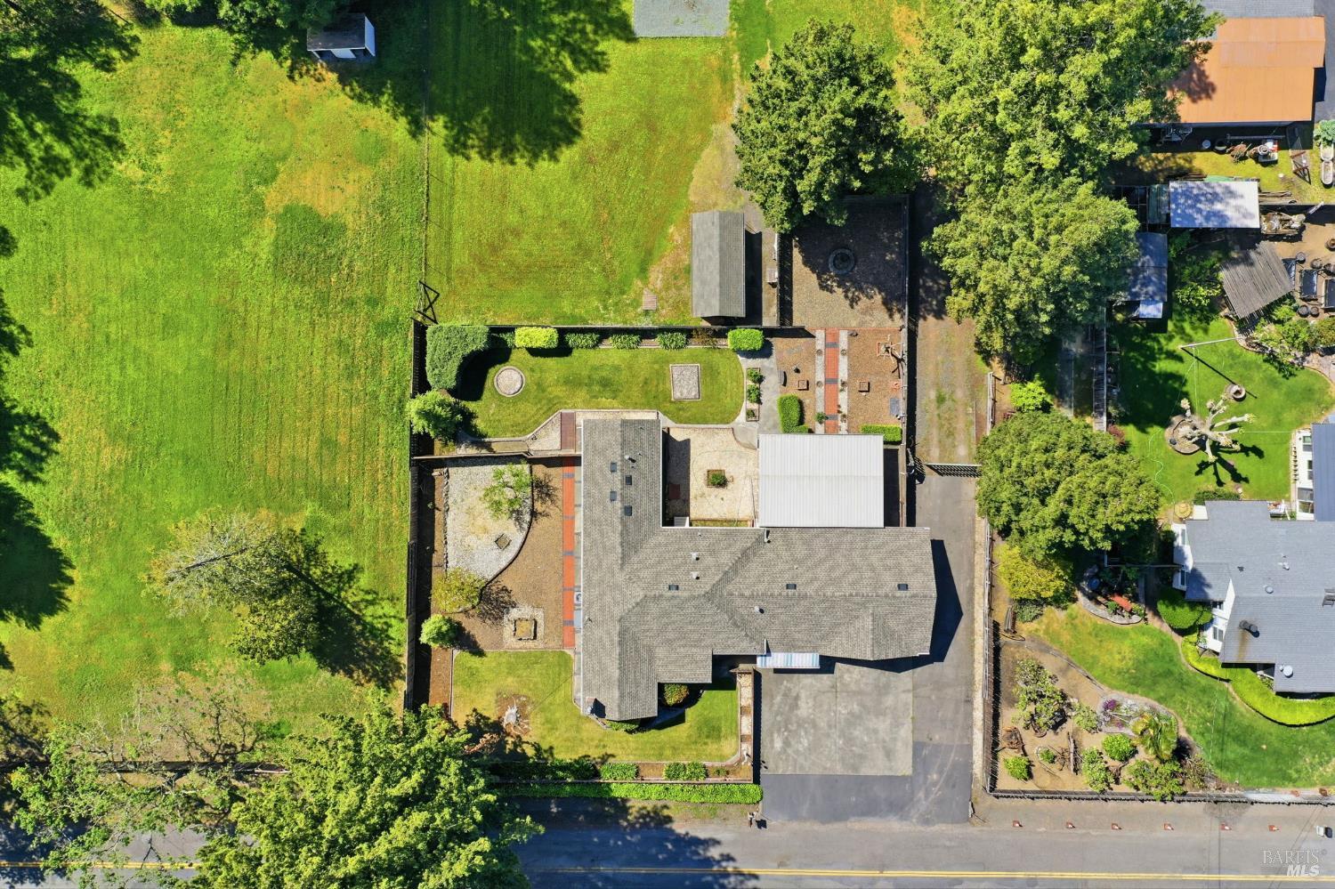 Detail Gallery Image 55 of 57 For 645 Speers Rd, Santa Rosa,  CA 95409 - 3 Beds | 2/1 Baths