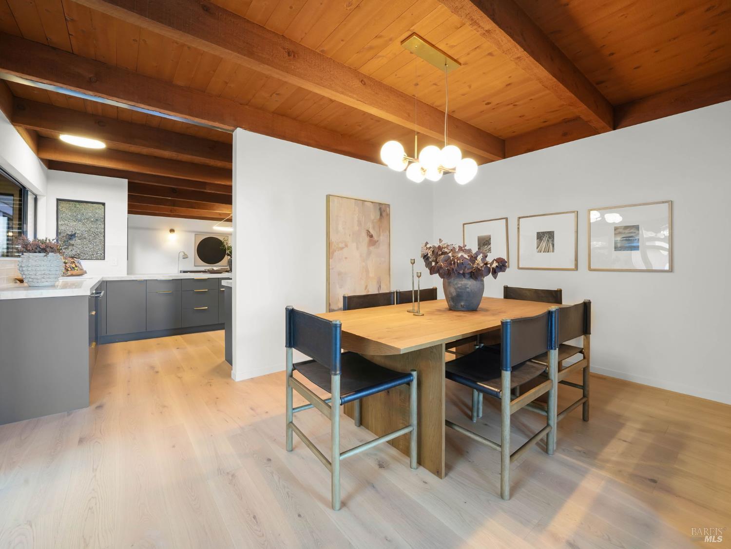 Detail Gallery Image 52 of 60 For 17 Overhill Rd, Mill Valley,  CA 94941 - 5 Beds | 2 Baths