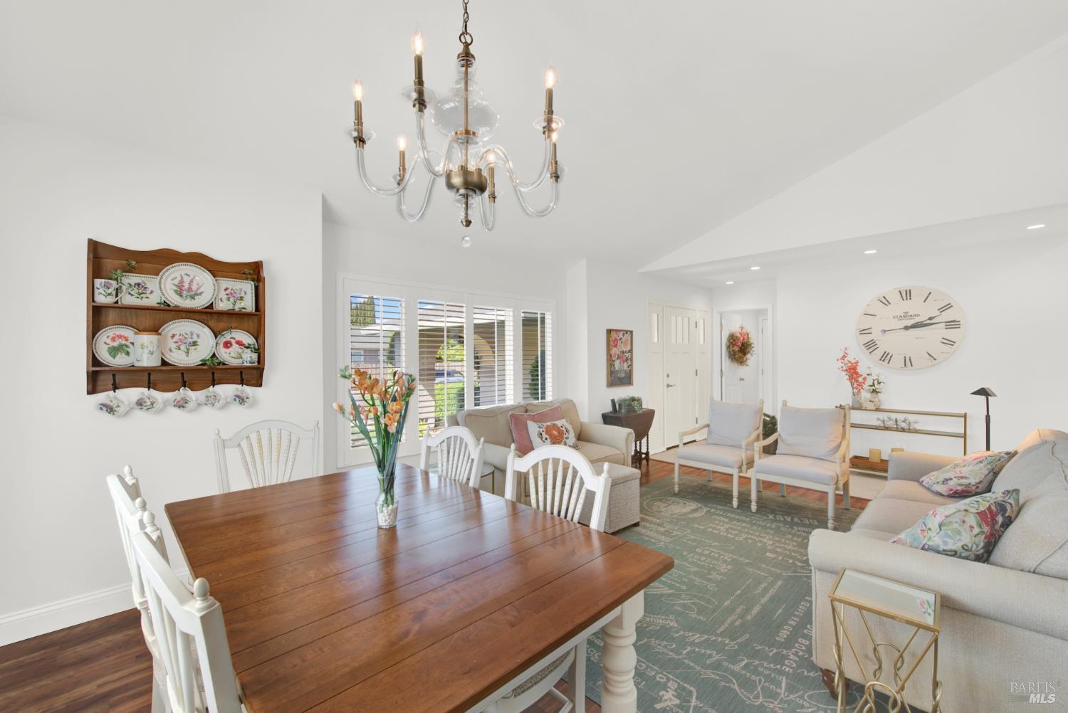 Detail Gallery Image 22 of 91 For 3225 W Pelham Ct, Fairfield,  CA 94534 - 3 Beds | 2 Baths