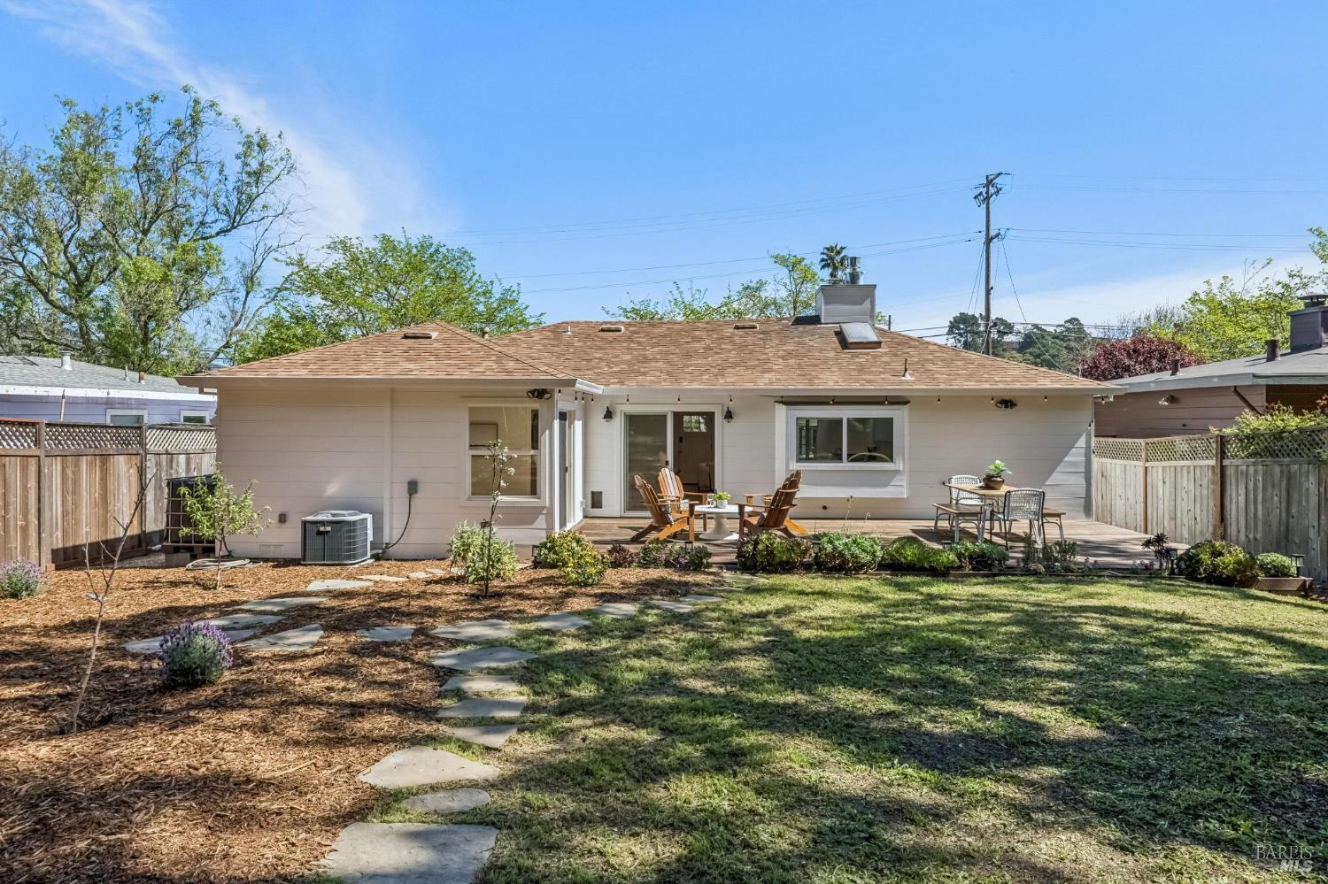 Detail Gallery Image 37 of 49 For 355 Irwin St, San Rafael,  CA 94901 - 3 Beds | 1 Baths