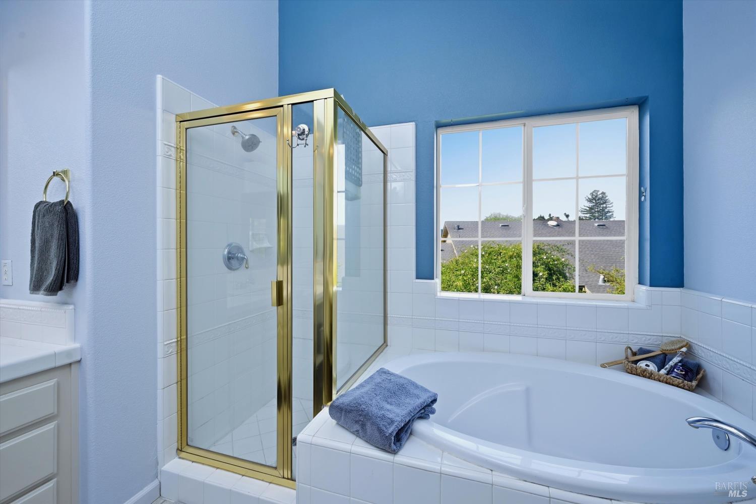 Detail Gallery Image 31 of 47 For 104 Village Oaks Ct, Healdsburg,  CA 95448 - 4 Beds | 2/1 Baths