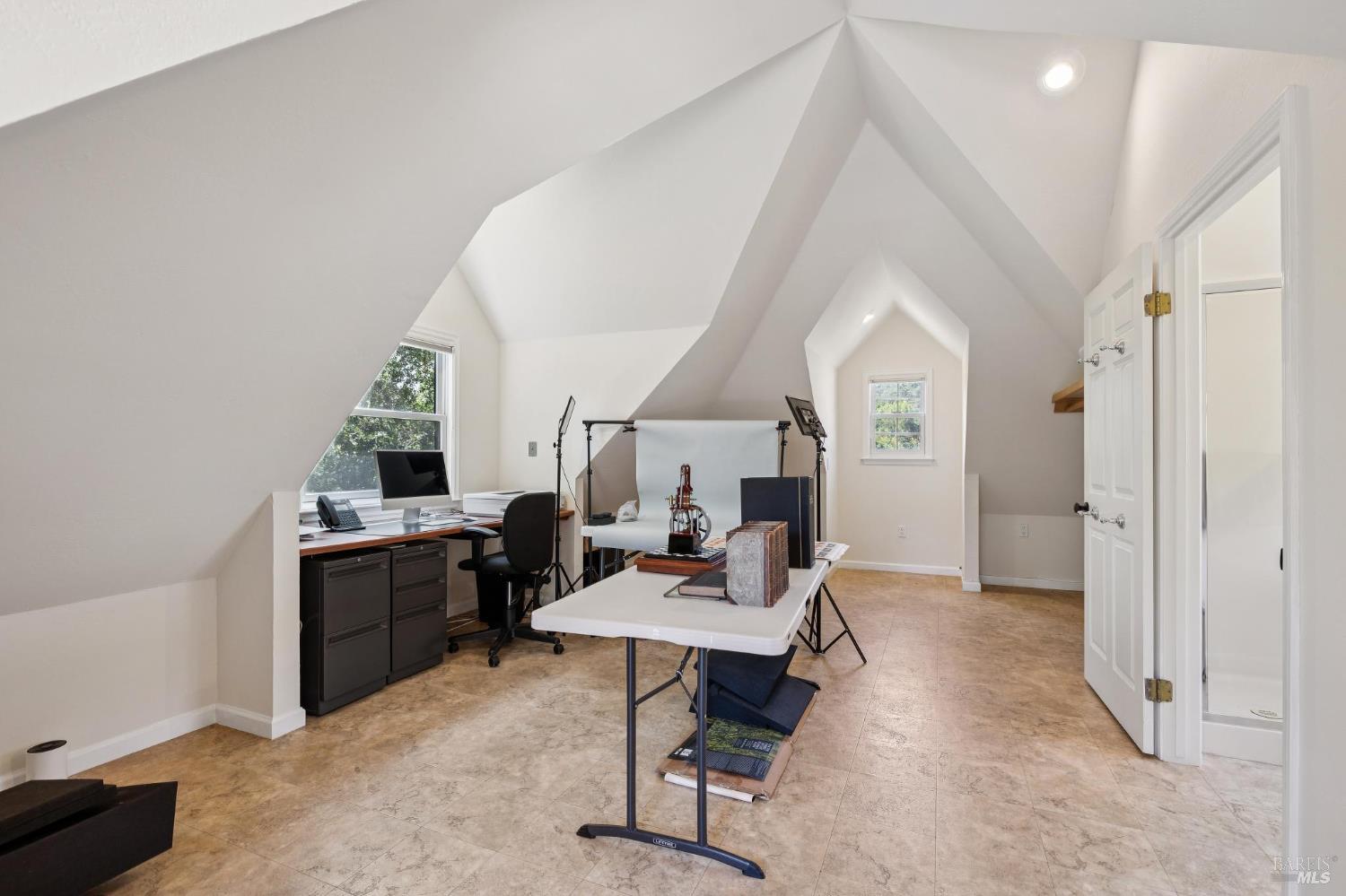 Detail Gallery Image 70 of 77 For 172 Pacheco Ave, Novato,  CA 94947 - 6 Beds | 6/1 Baths