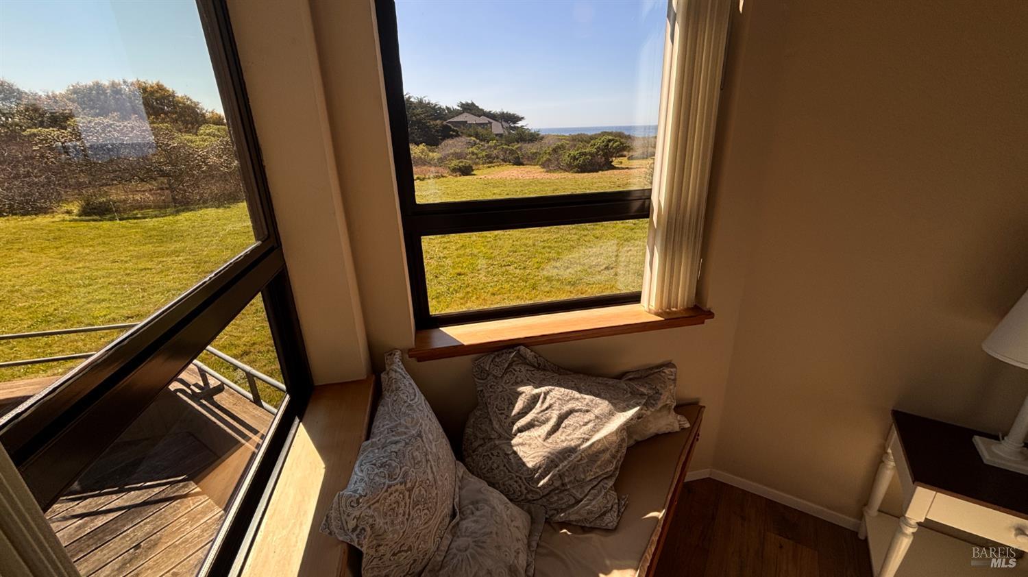 Detail Gallery Image 24 of 26 For 298 Fish Rock Unkn, The Sea Ranch,  CA 95497 - 2 Beds | 2 Baths