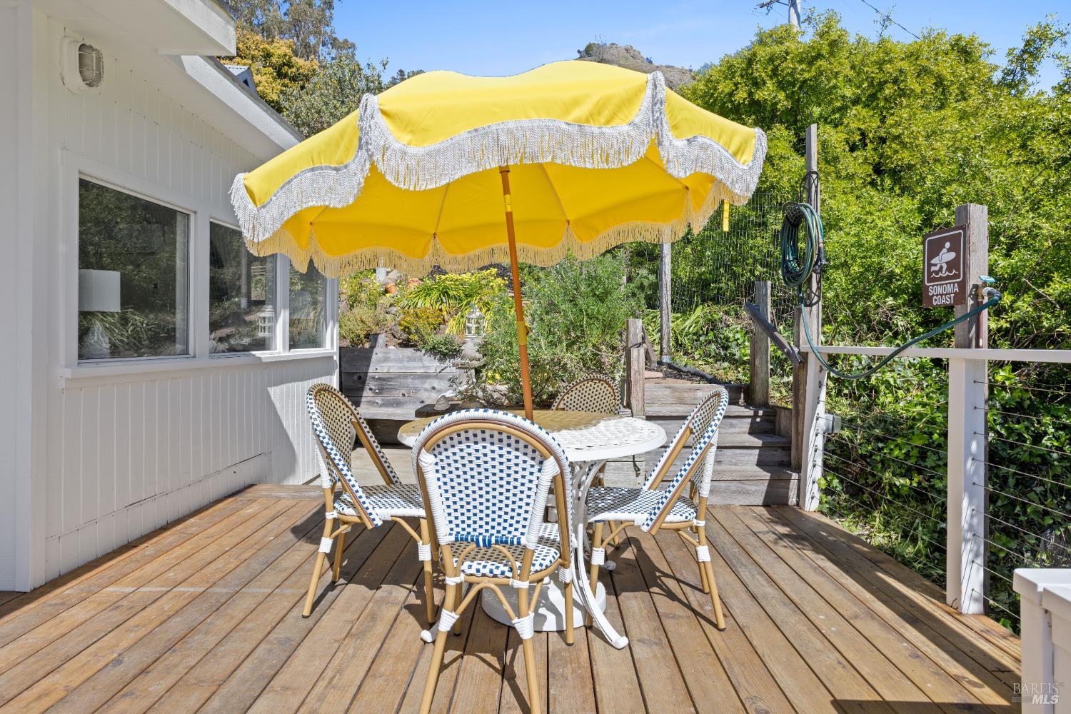 Detail Gallery Image 36 of 65 For 9500 El Camino Aly, Jenner,  CA 95450 - 2 Beds | 2 Baths