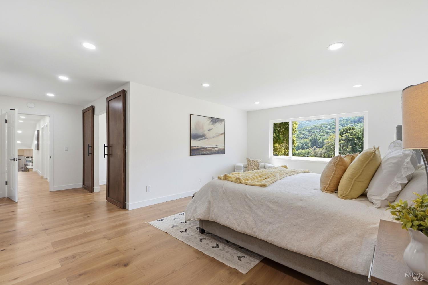 Detail Gallery Image 43 of 93 For 36 Capilano Dr, Novato,  CA 94949 - 5 Beds | 4/1 Baths