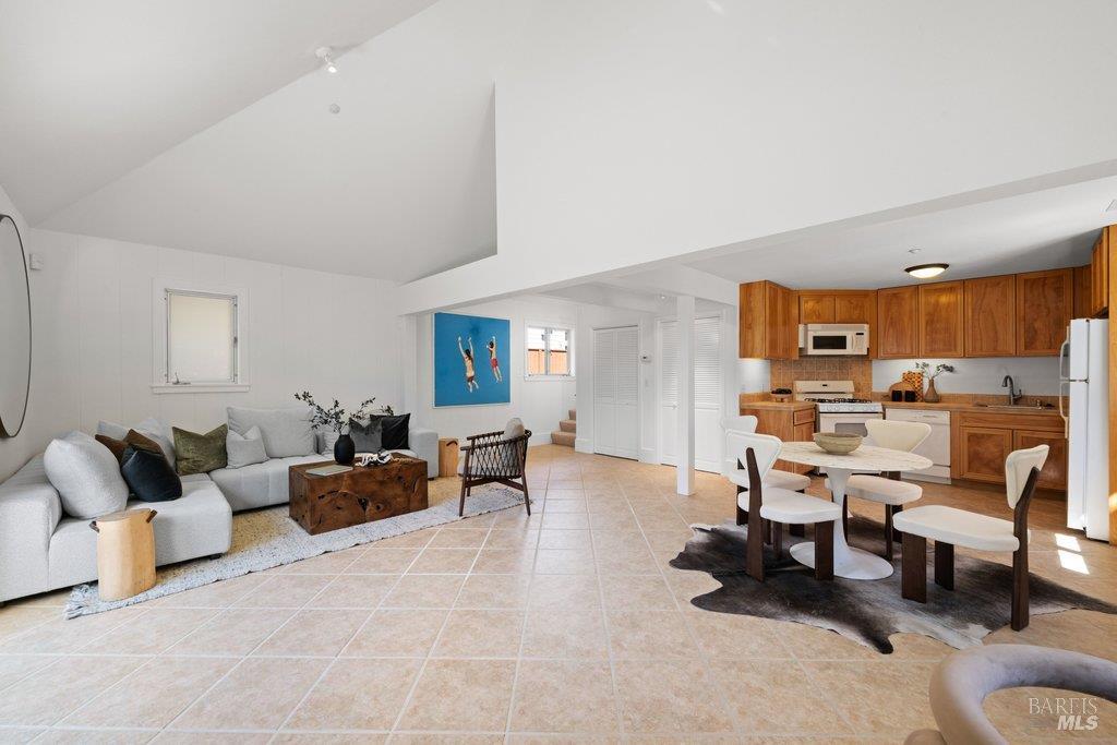 Detail Gallery Image 55 of 89 For 103 Reed Ranch Rd, Tiburon,  CA 94920 - 5 Beds | 4 Baths