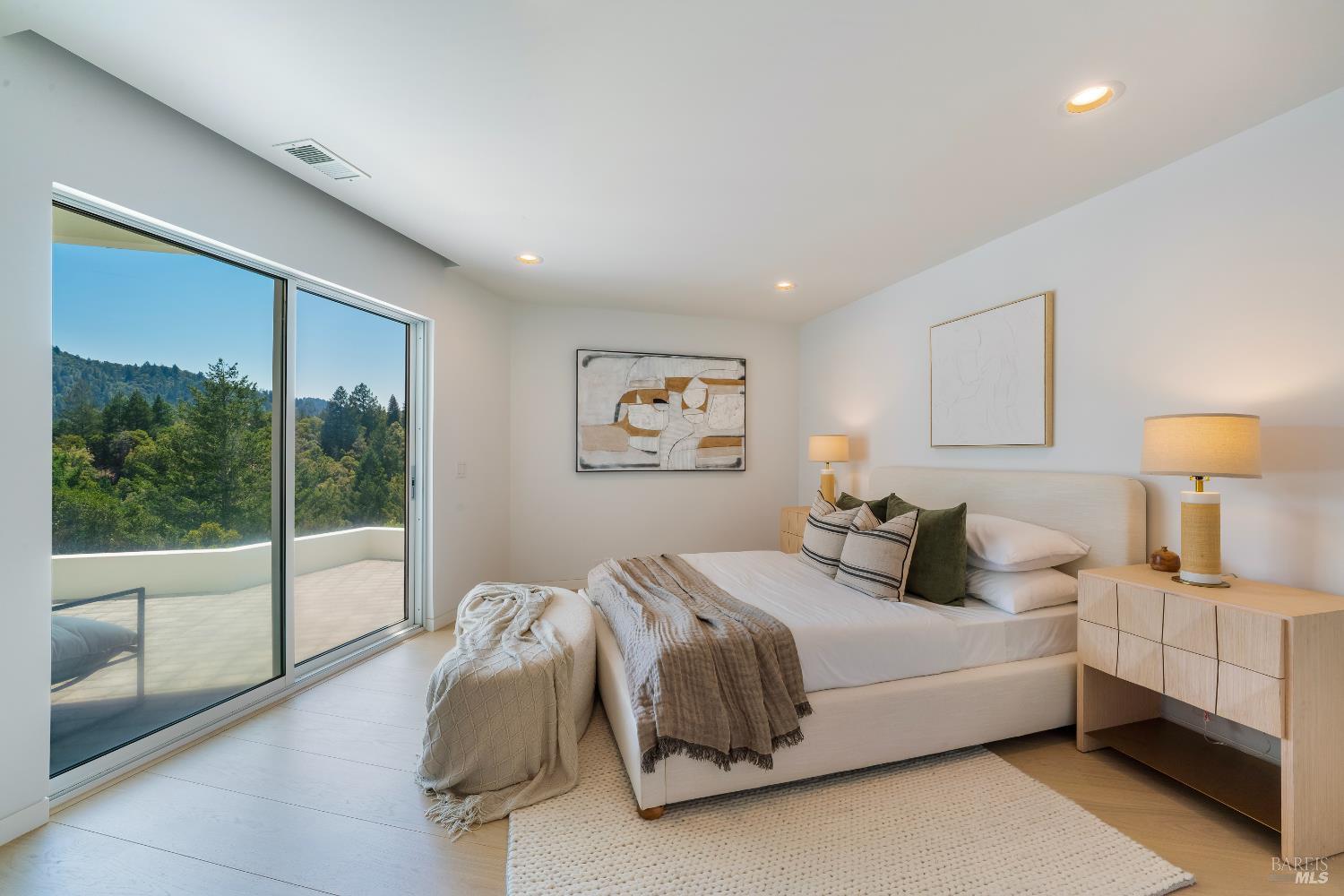 Detail Gallery Image 34 of 48 For 375 Kortum Canyon Rd, Calistoga,  CA 94515 - 4 Beds | 4/2 Baths