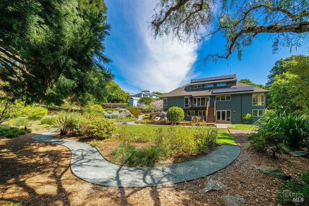 Detail Gallery Image 70 of 89 For 103 Reed Ranch Rd, Tiburon,  CA 94920 - 5 Beds | 4 Baths