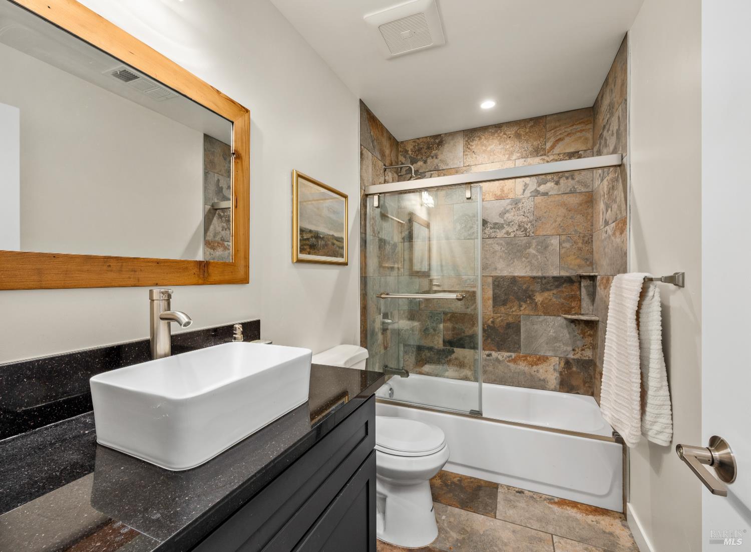 Detail Gallery Image 21 of 36 For 12127 Mead Rd, Middletown,  CA 95461 - 3 Beds | 2 Baths